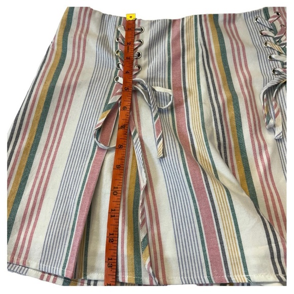 Striped lace up shorts Size L - Picture 6 of 12